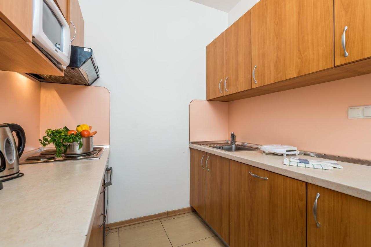 Villas Kampor Exteriör bild