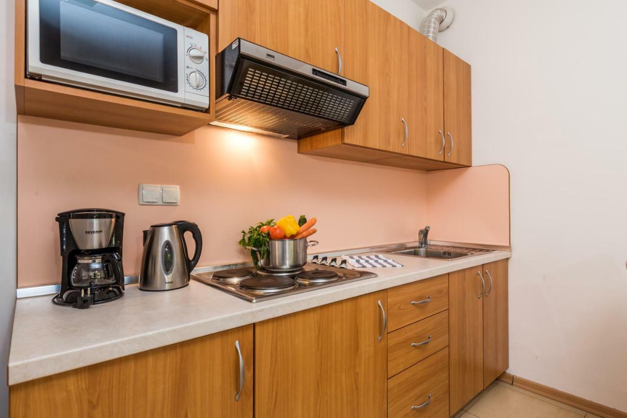 Villas Kampor Exteriör bild